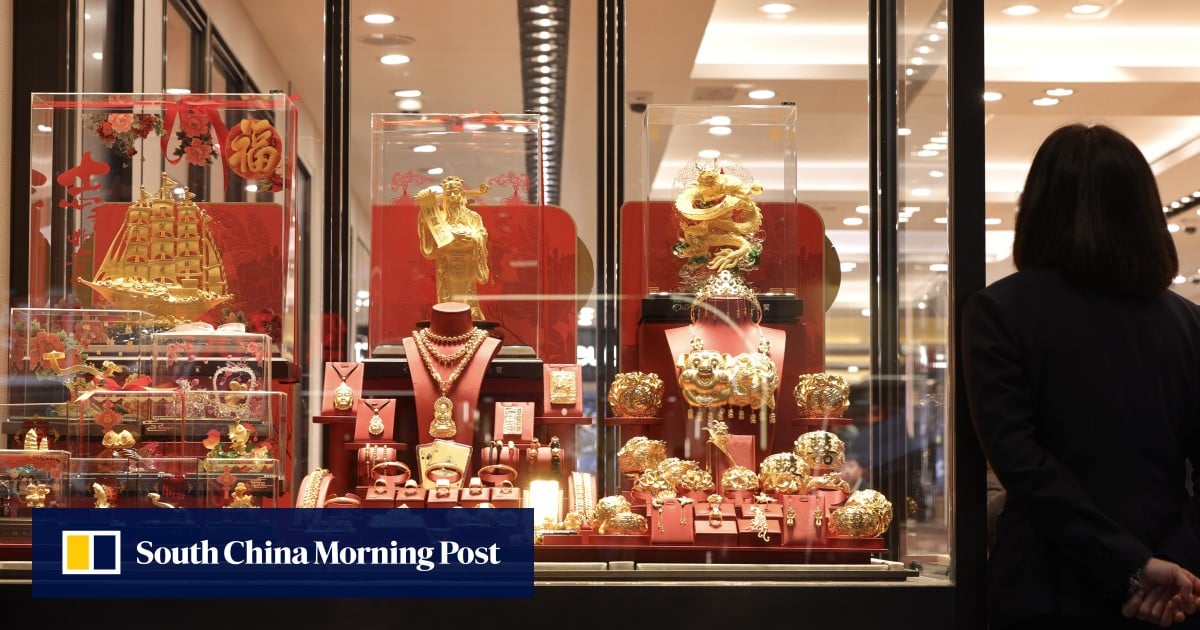 Hong Kong, mainland Chinese consumers adapt to gold prices amid wedding jewellery demand