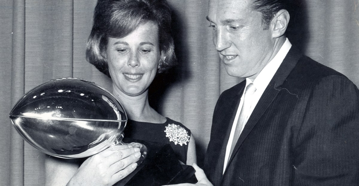 Raiders News: Carol Davis passes away