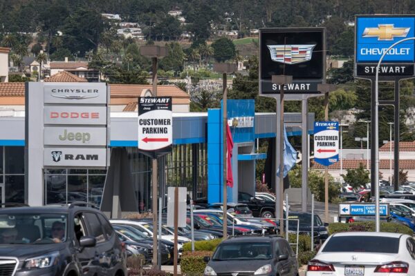 More Americans are falling behind on their auto loan payments. Here's why.