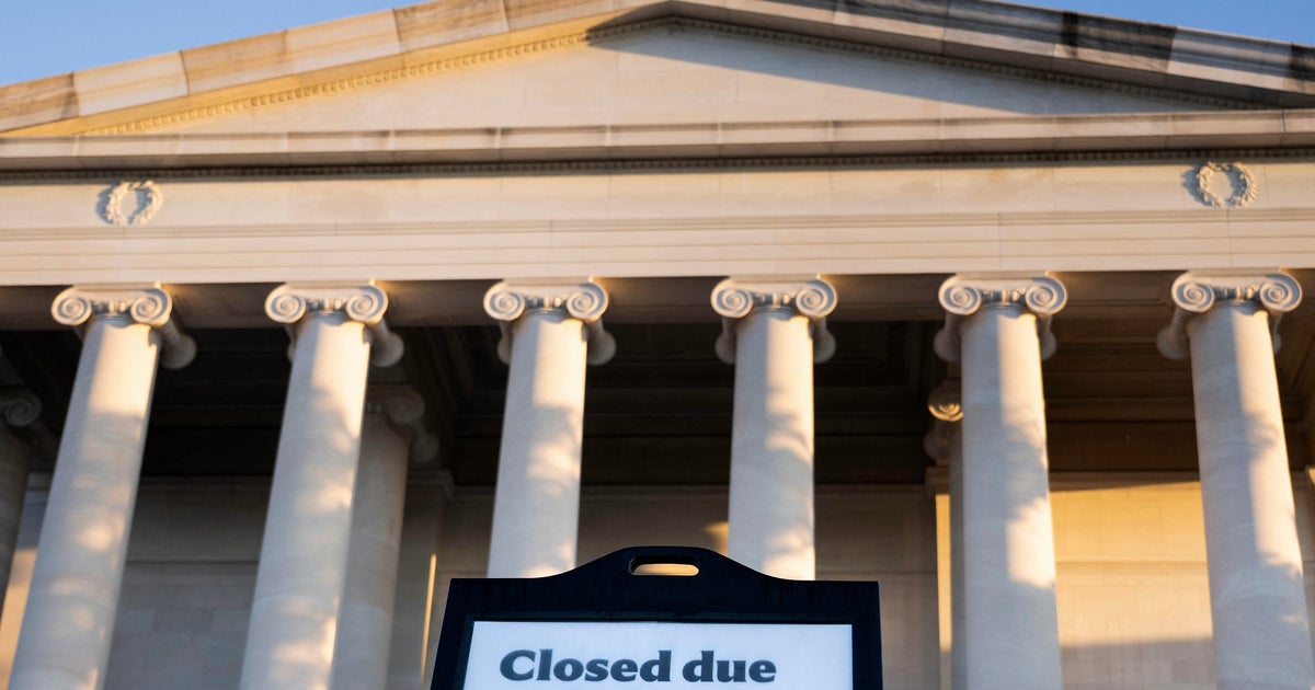 Federal workers fret over their finances as government shutdown drags on. "No pay has me anxious."