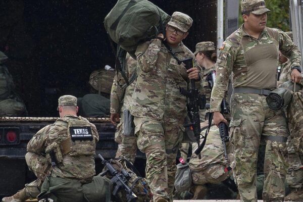 Trump asks Supreme Court to allow deployment of National Guard in Illinois