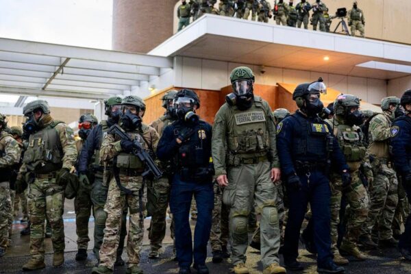 Appeals court lets Trump deploy Oregon National Guard to Portland