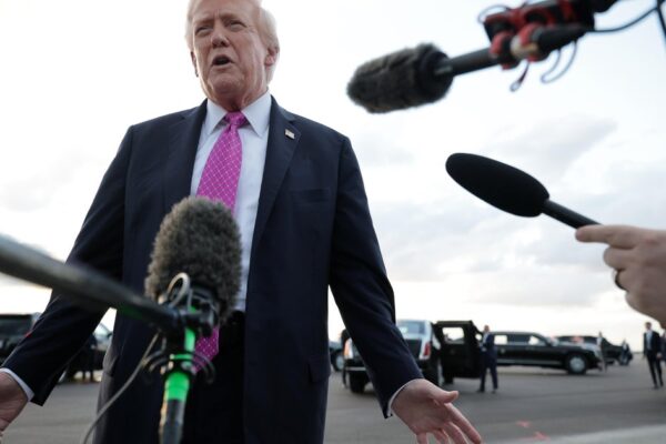 Trump calls Colombia's president an "illegal drug leader" and orders an end to U.S. aid