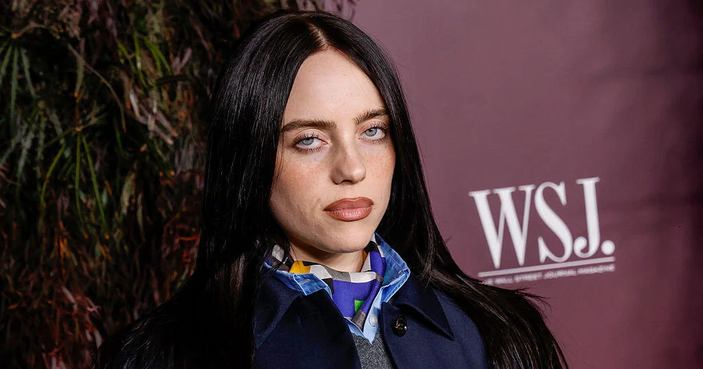 Billie Eilish calls on billionaires to donate more of their wealth: "No hate, but give your money away, shorties"