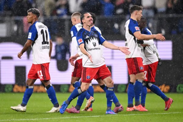 Bundesliga matchday 6 standings: Hamburg victorious, Bayern Munich march on, Leverkusen on track, and more.