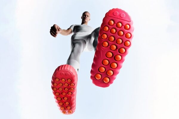 Top Fashion News: October 24