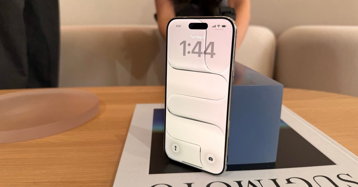 iPhone Air sells out almost instantly in China