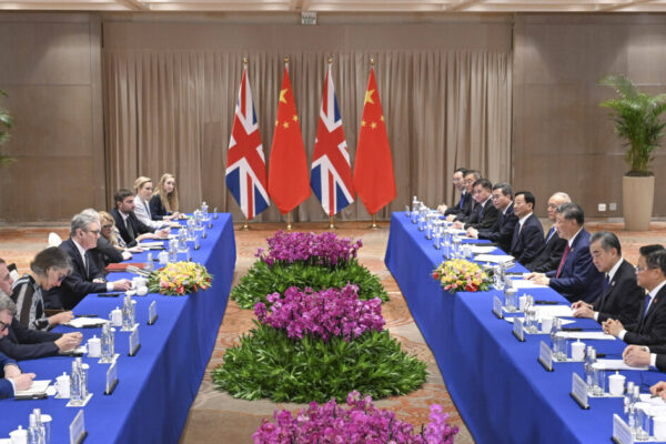 China threatens London over possible security risk classification • Table.Briefings