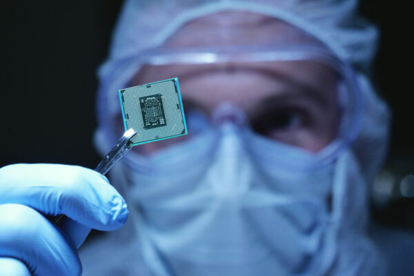 Semiconductor Sales Could Keep Soaring in 2026: 1 Top Stock to Buy Hand Over Fist Before That Happens