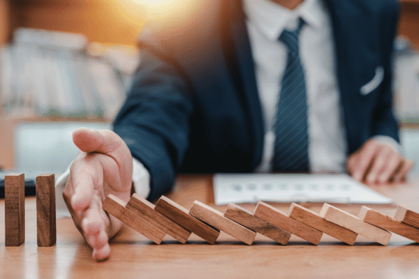 Financial Experts Predict Potential Market Decline; Strategic Moves Suggested for Investors