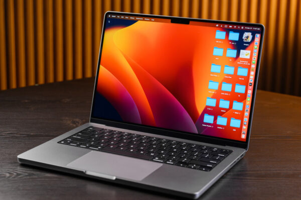 5 Essential MacBook Apps You Should Be Using In 2025