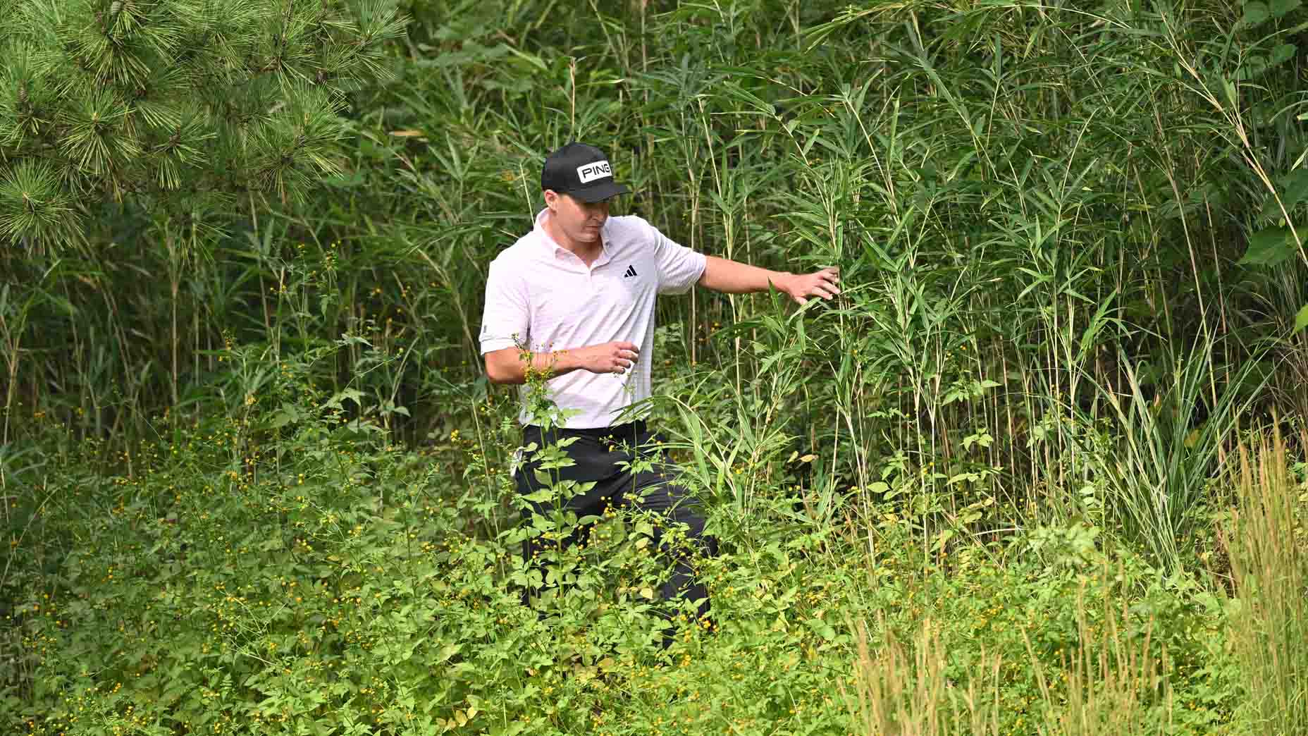 'One bad swing from 58:' Pro loses sub-60 round in brutal fashion