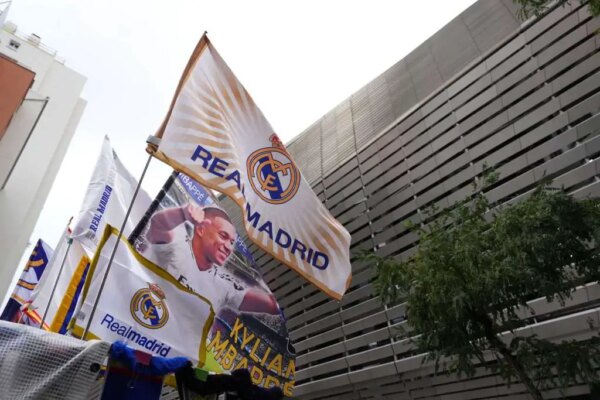 Official: Real Madrid star to undergo surgery after injury setback