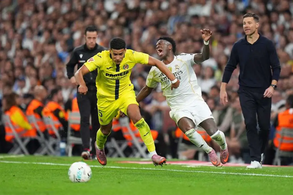 'Robbery' - Barcelona fans fume over officiating in Real Madrid's win over Villarreal