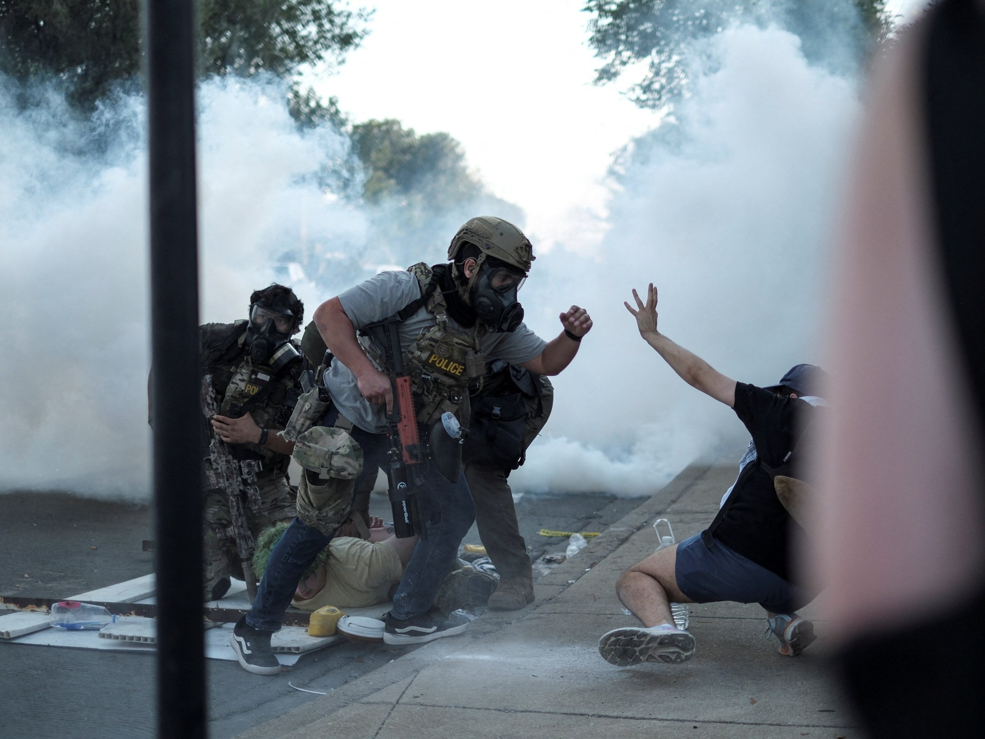 Trump authorises National Guard deployment to Chicago despite objections | Donald Trump News