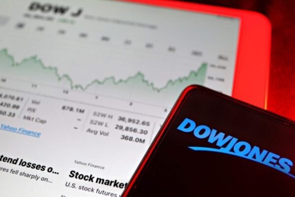 Dow Jones Index Today: DJIA Stumbles on Sluggish Jobs Data amid Stock Bubble Fears