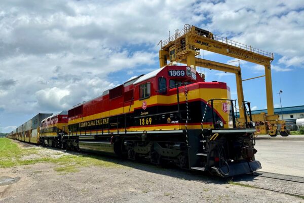 China makes nationwide intermodal push