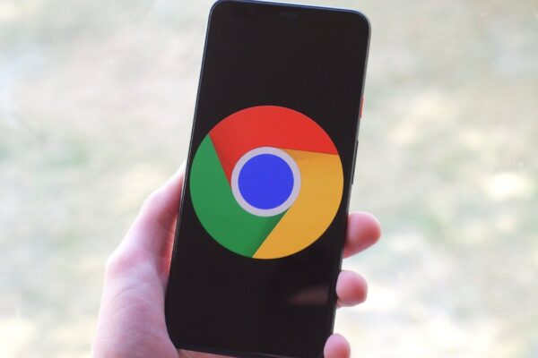 Chrome for Android just got its long-awaited dose of Google’s latest redesign