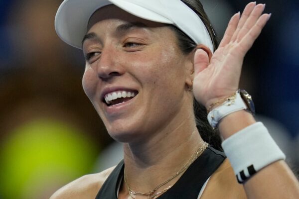 Pegula becomes 3rd American to reach China Open semifinals