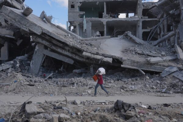Israel ready to welcome hostages from Gaza as ceasefire holds