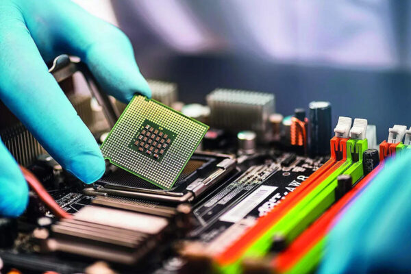 US lawmakers call for broader bans on chipmaking tool sales to China The Economic Times