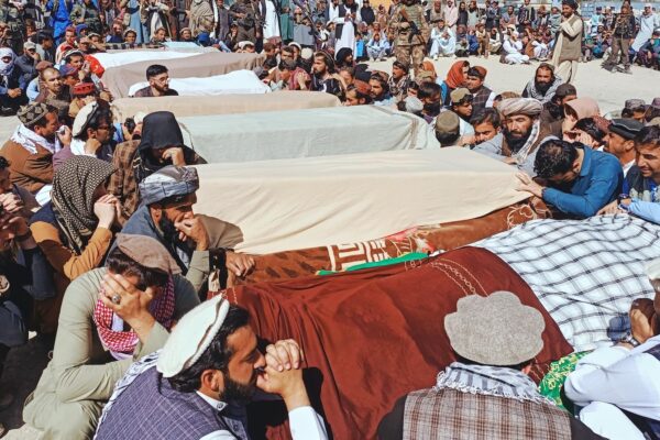 Afghanistan, Pakistan pledge to respect ceasefire after days of deadly fighting Afghanistan, Pakistan pledge to respect ceasefire after days of deadly fighting