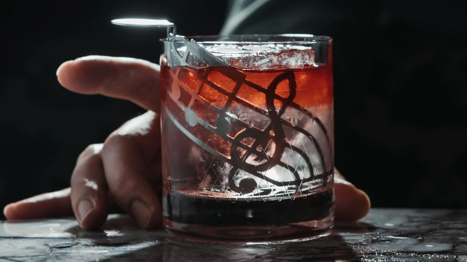 Top Spots For Drinks And Nightlife In Hong Kong