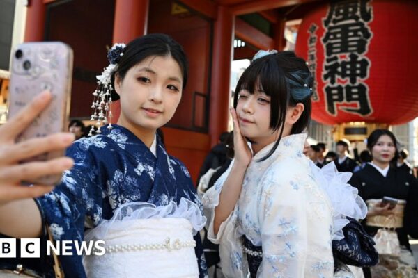 Japan tourism and retail stocks slide after China row