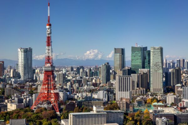 Asia markets track Wall Street's staggering reversal in AI-related stocks