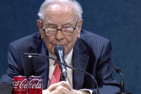 Warren Buffett may have again cut Berkshire's stake in Apple in Q3