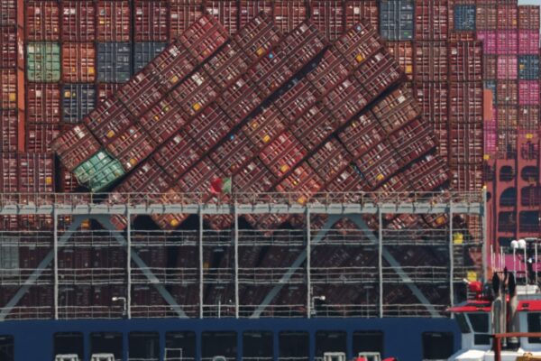 China trade plummets and U.S. freight market enters recession watch