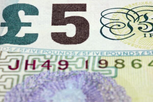 The £5 note error that could boost value by hundreds