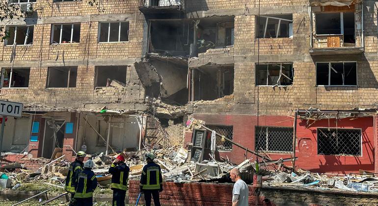 World News in Brief: Russian rights abuses in Ukraine, US a no-show for rights review, Orlando Blooms highlights Rohingya plight