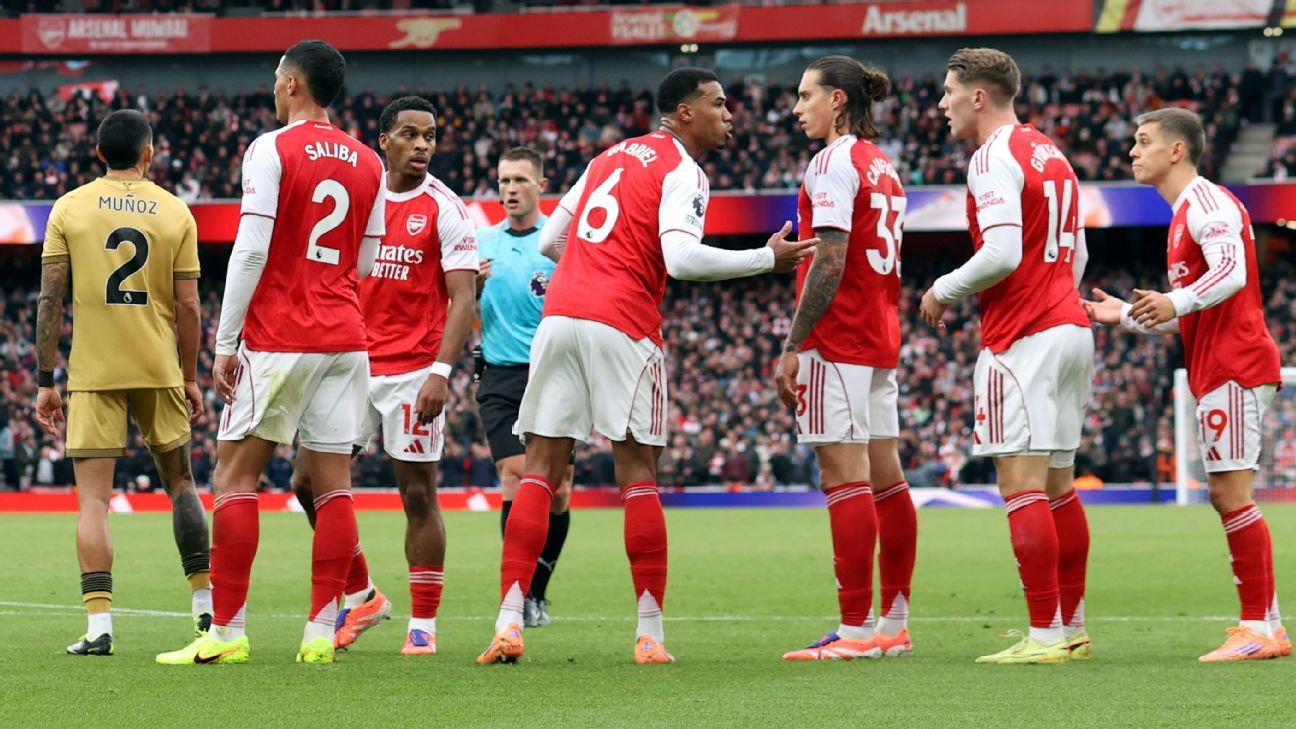 How Premier League teams are borrowing NFL plays for set piece success