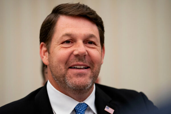 AI Race Against China to Include Allies: Rep. Arrington