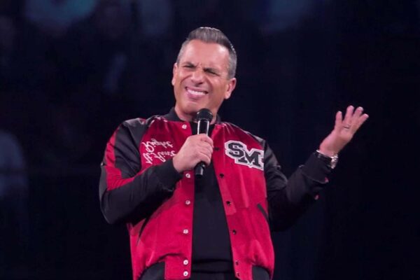 Sebastian Maniscalco jokes about Jeff Bezos and more in new Hulu special 'Sebastian Maniscalco: It Ain't Right'