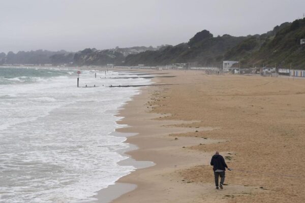 Grey skies and ‘gloom’ deliver UK’s third dullest October on record