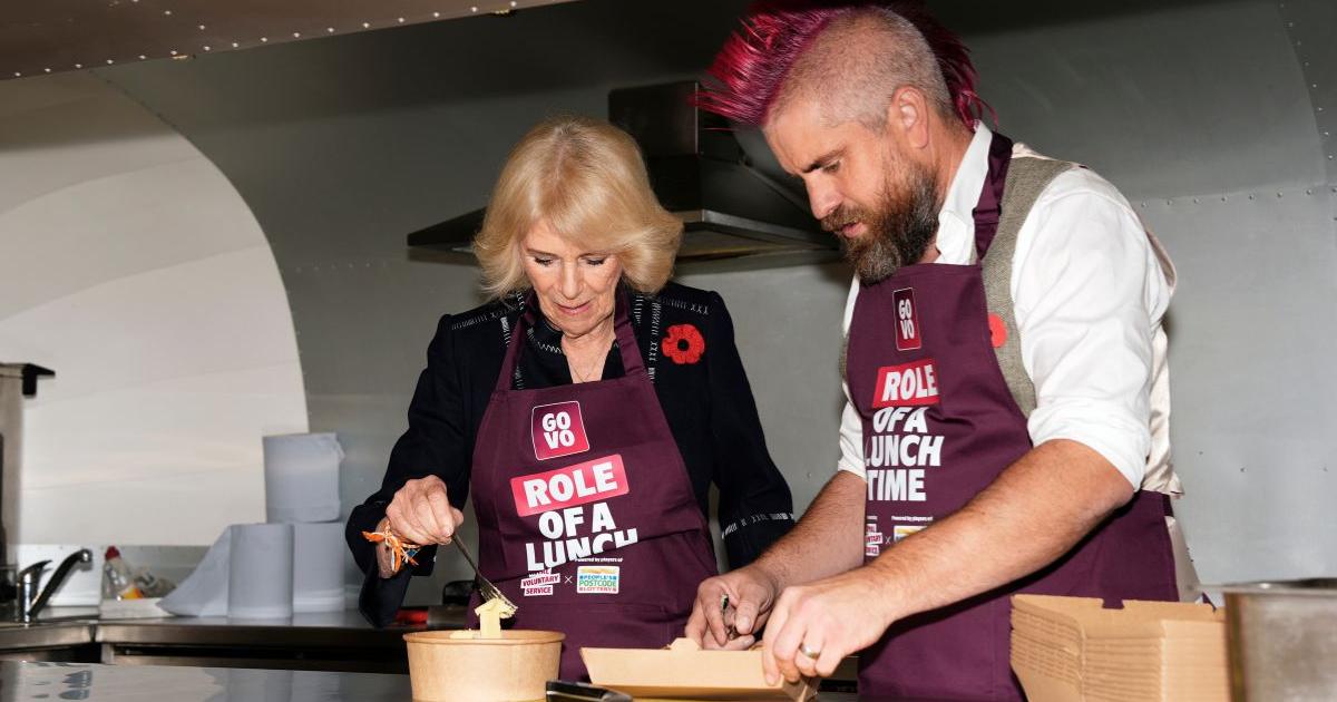 Spudman and Camilla serve jacket potatoes in whirlwind moment