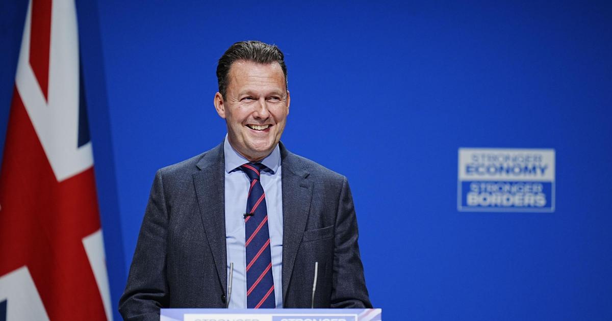 UK Government asylum plans are ‘chaotic soundbites’ says Scottish Tory Findlay