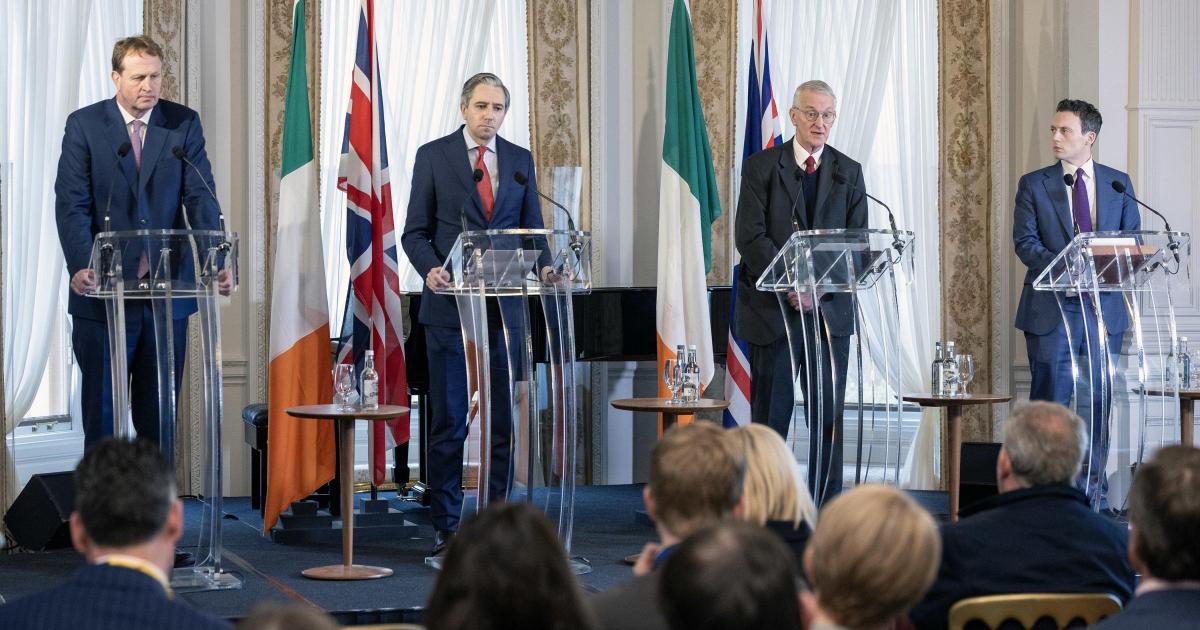 British and Irish politicians offer condolences following fatal crash