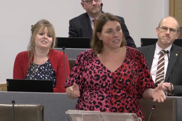 Deadlock in Senedd debate on ‘omnishambles’ UK budget