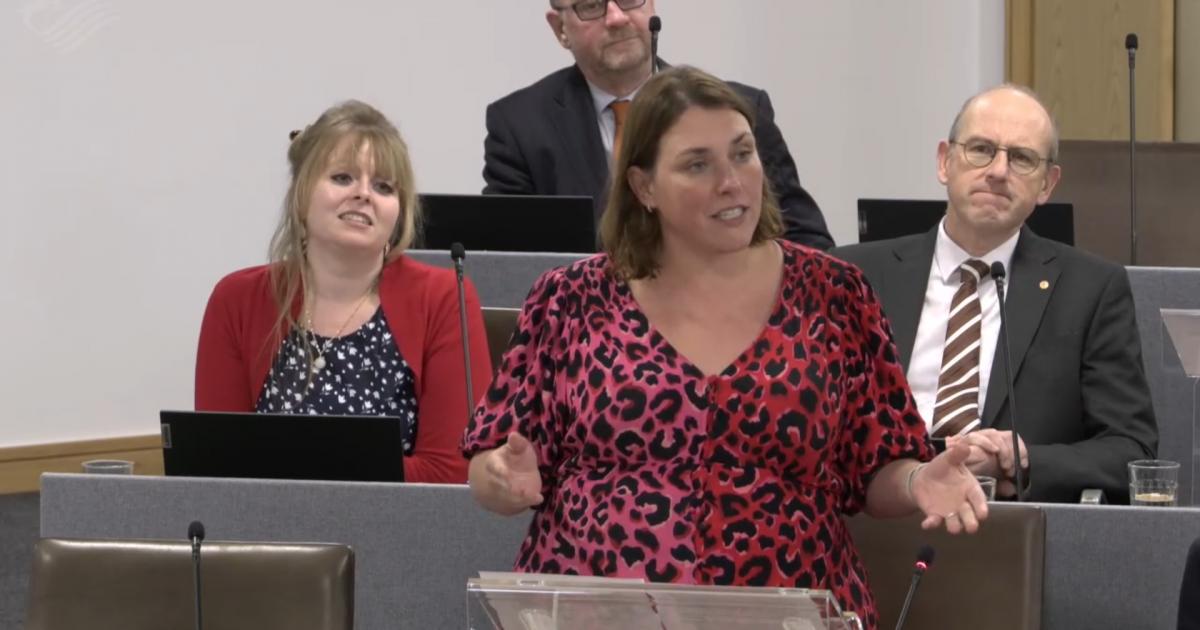 Deadlock in Senedd debate on ‘omnishambles’ UK budget