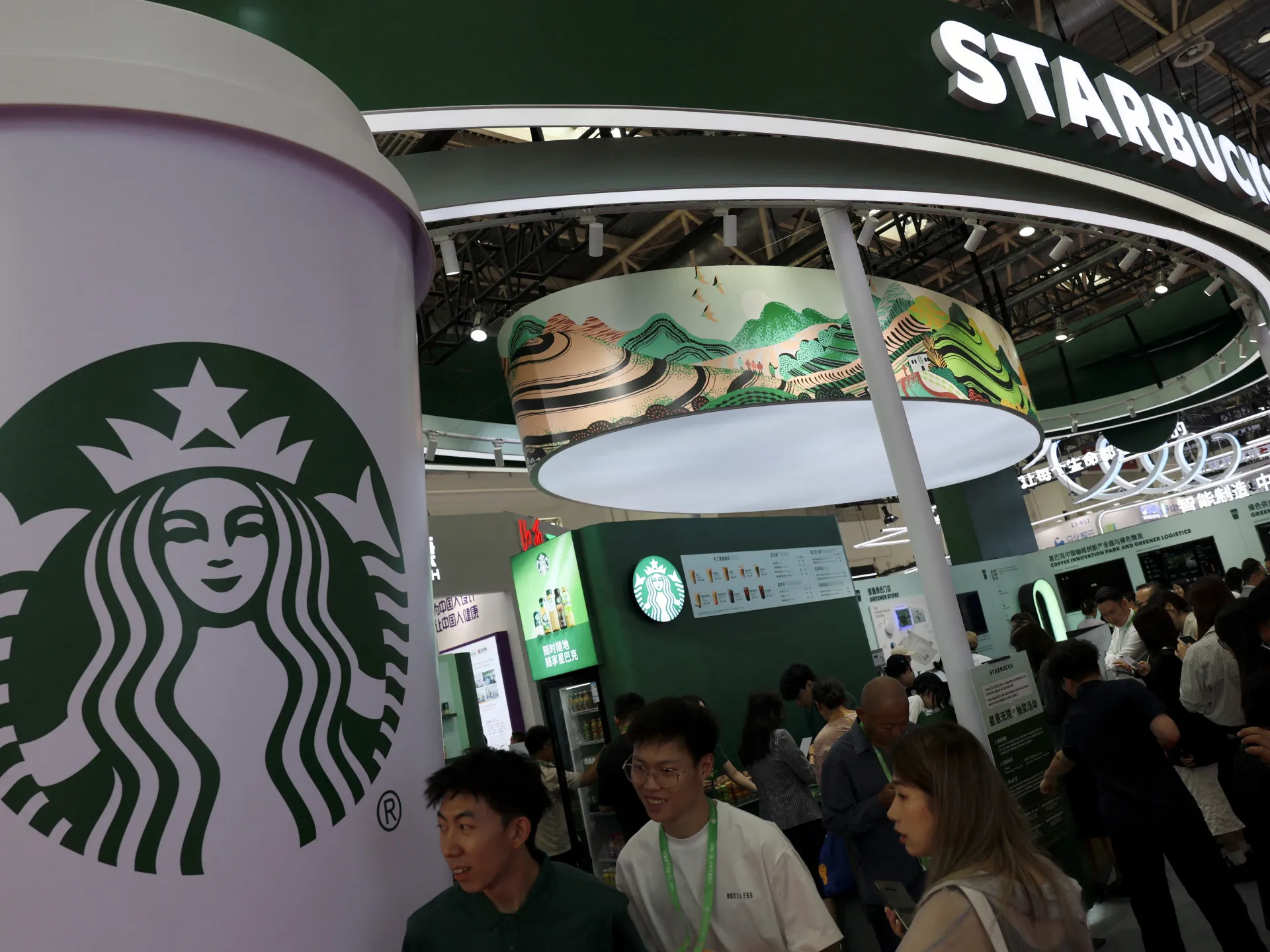 Starbucks sells majority stake in China business as it eyes expansion | Business and Economy News