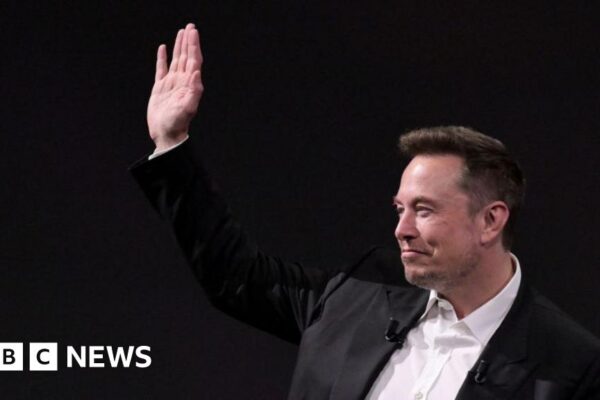 Tesla says Musk should be paid $1tn