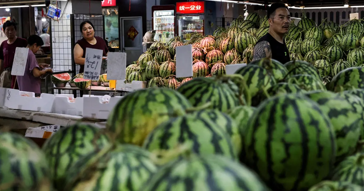 China inflation ticks up but deflationary pressures linger