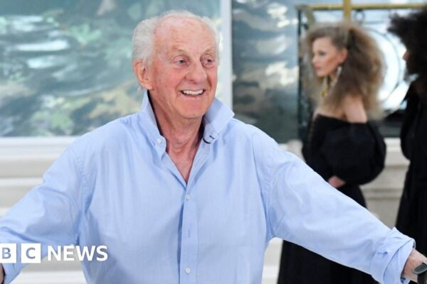 Irish fashion designer dies aged 80
