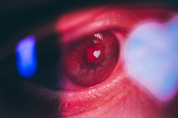 4 Ways to Cure Dating App Burnout Without Rage-Deleting Your Profile