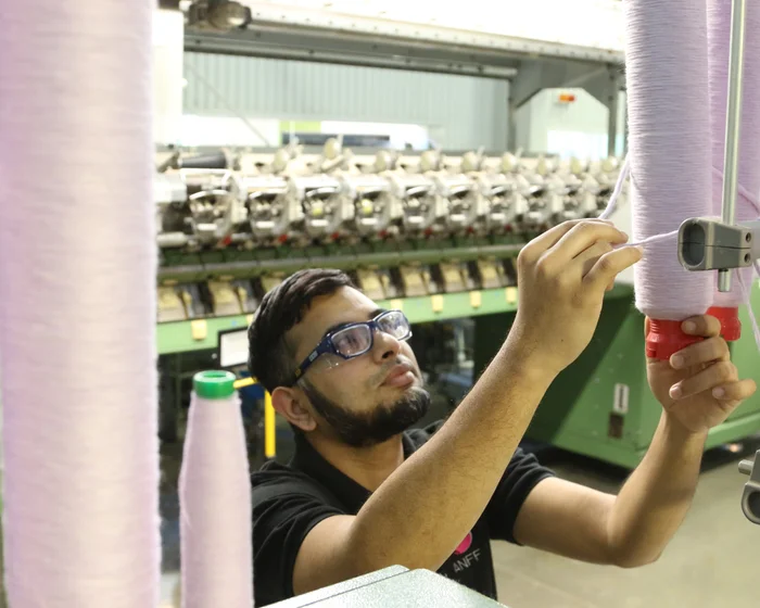 How muddy wool could clean up fashion | Deakin University: Bold ideas with impact