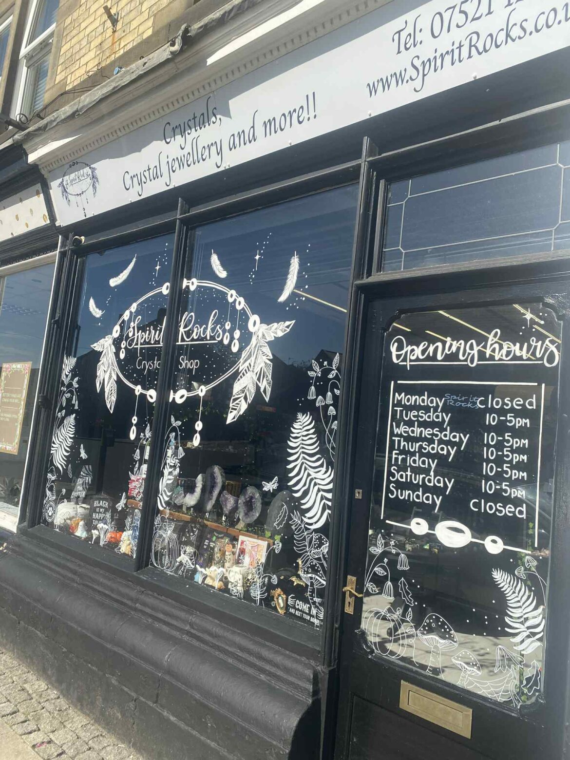 'Spreading Evil:' Local Vicar Targets UK Crystal Shop