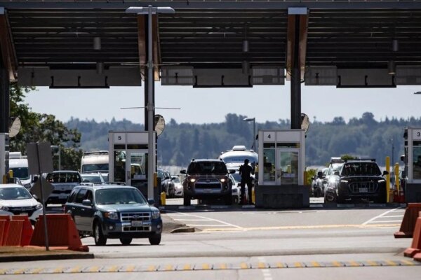 Canadians continue to shun U.S. travel in October, costing America billions